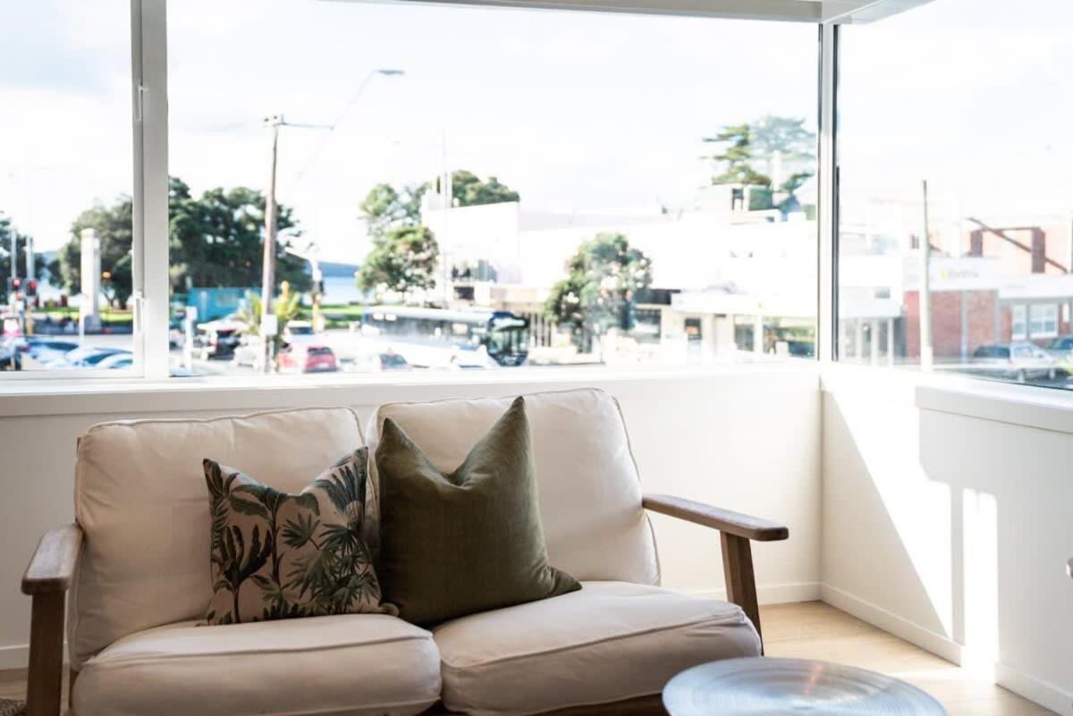 Appartamento Luxury Apart, Seaviews & Balcony, Full Kitchen & Heat Pump Auckland Esterno foto